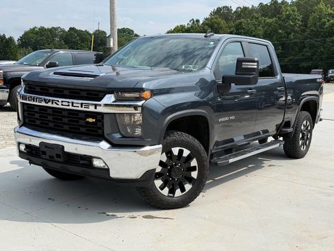 Used 2020 Chevrolet Silverado 2500 LT w/ All Star Edition AWD/4WD image 3
