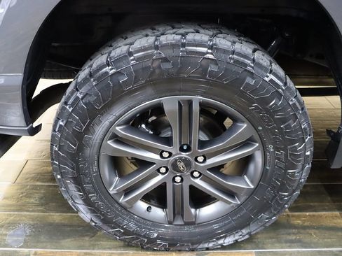 Used 2022 Ford F150 XLT w/ Equipment Group 302A High AWD/4WD image 36
