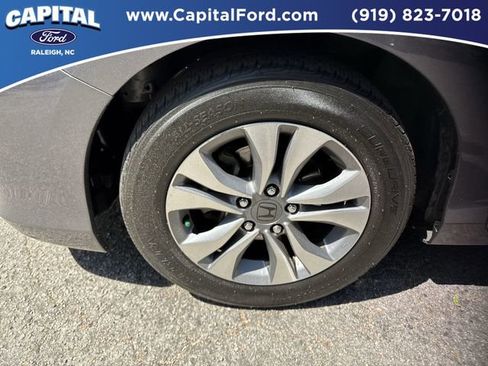 Used 2014 Honda Accord LX image 12