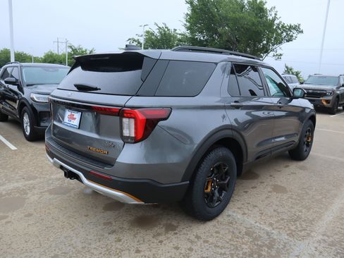 New 2026 Ford Explorer Tremor AWD/4WD image 23