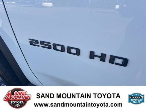 Used 2024 Chevrolet Silverado 2500 Custom w/ Custom Value Package image 10