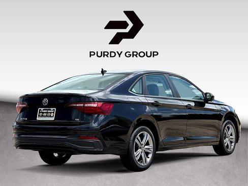 Certified 2024 Volkswagen Jetta SE FWD image 7