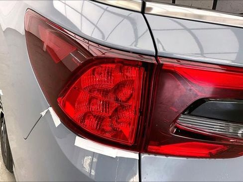 New 2026 Honda Odyssey Elite image 17