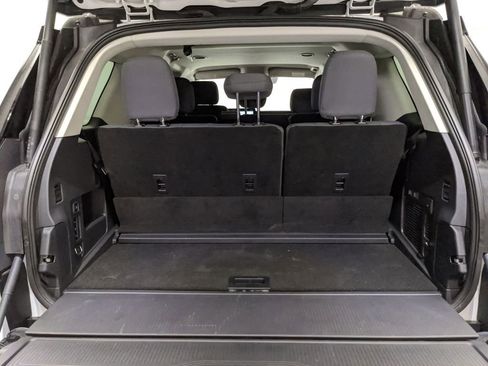 New 2025 Ford Expedition Active image 24