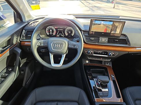 Used 2023 Audi Q5 2.0T Premium Plus image 8
