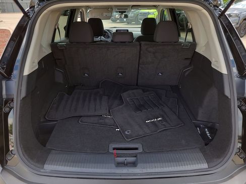 Certified 2023 Nissan Rogue S FWD image 7