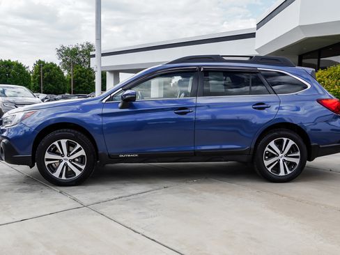 Used 2019 Subaru Outback 2.5i Limited w/ Popular Package #2 AWD/4WD image 5