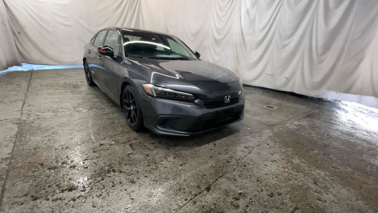 Used 2023 Honda Civic Sport image 1