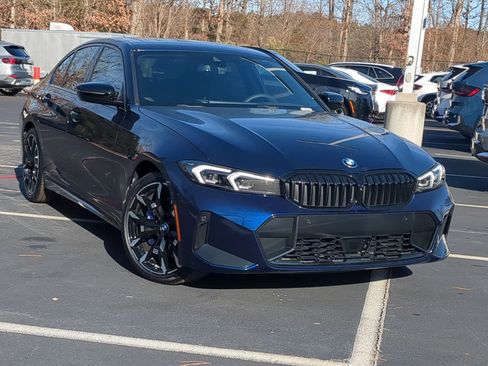 New 2026 BMW 330i xDrive Sedan w/ M Sport Package image 2