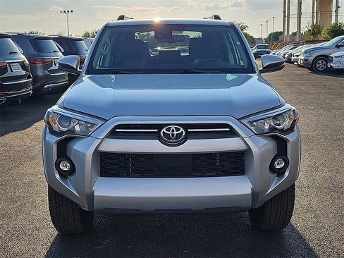 Used 2024 Toyota 4Runner SR5 Premium image 12