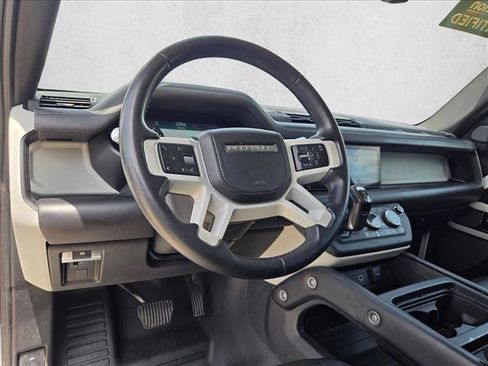 Used 2020 Land Rover Defender 110 SE AWD/4WD image 9