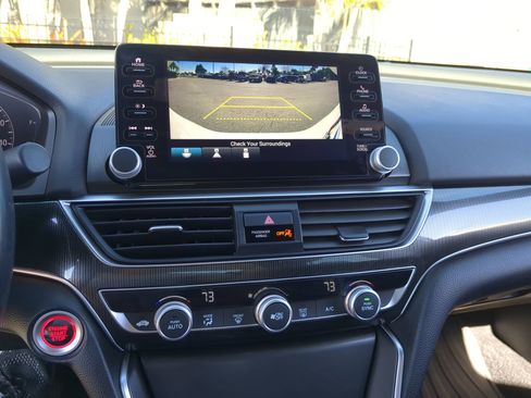 Used 2022 Honda Accord Sport image 25