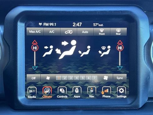 Used 2020 Jeep Wrangler Unlimited Sahara w/ Uconnect 4C Nav & Sound Group AWD/4WD image 35