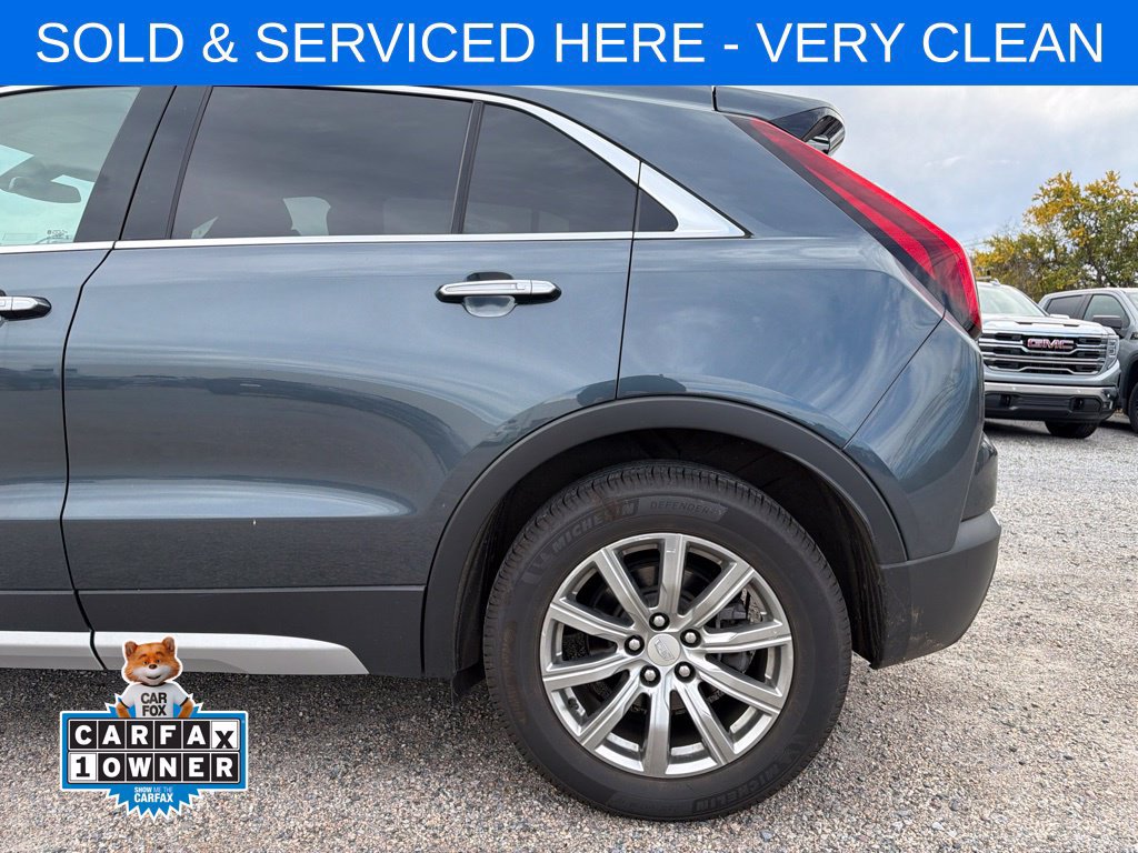 Used 2019 Cadillac XT4 Premium Luxury w/ Cold Weather Package FWD image 8