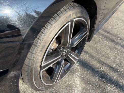 Used 2024 Honda Accord Sport image 16