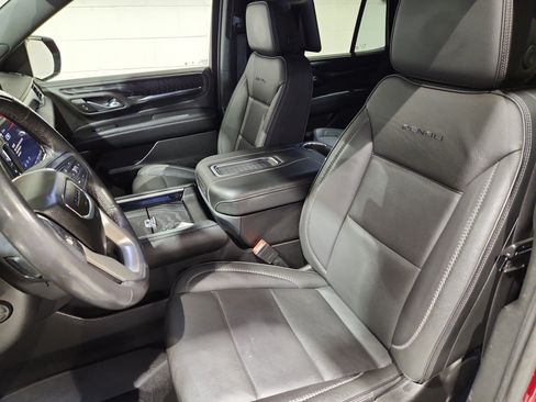 Certified 2023 GMC Yukon Denali w/ Denali Reserve Package AWD/4WD image 16