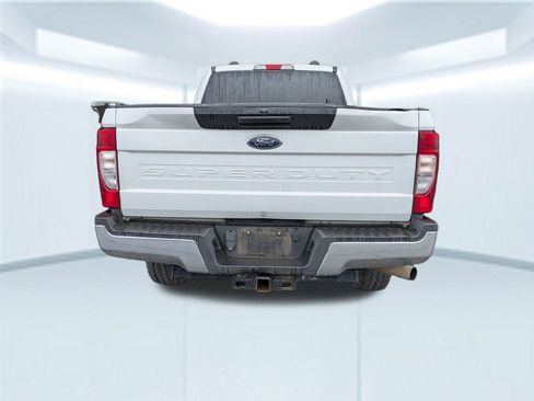 Used 2022 Ford F250 XL w/ STX Appearance Package image 4