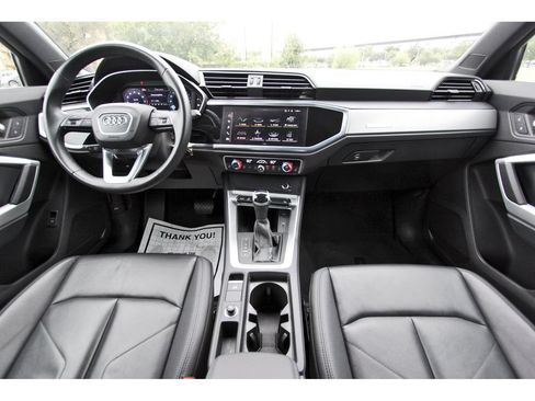 Used 2025 Audi Q3 2.0T Premium AWD/4WD image 10