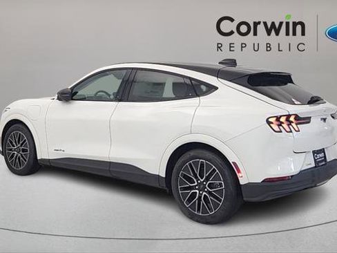 New 2025 Ford Mustang Mach-E Premium image 5