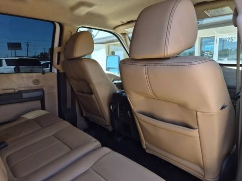 Used 2011 Ford F350 Lariat w/ Lariat Interior Pkg AWD/4WD image 16