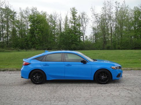 Used 2022 Honda Civic Sport image 6