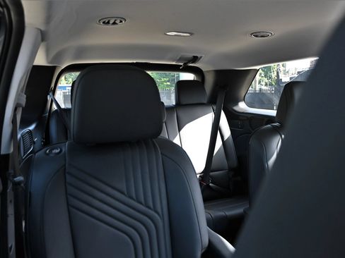 Used 2026 Hyundai Palisade SEL FWD image 19