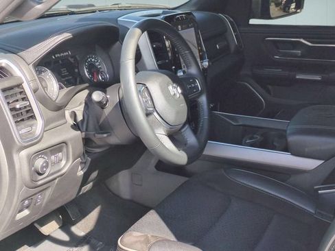 Used 2023 RAM 1500 Laramie AWD/4WD image 11