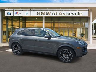 Used 2022 Porsche Cayenne S AWD/4WD video 1
