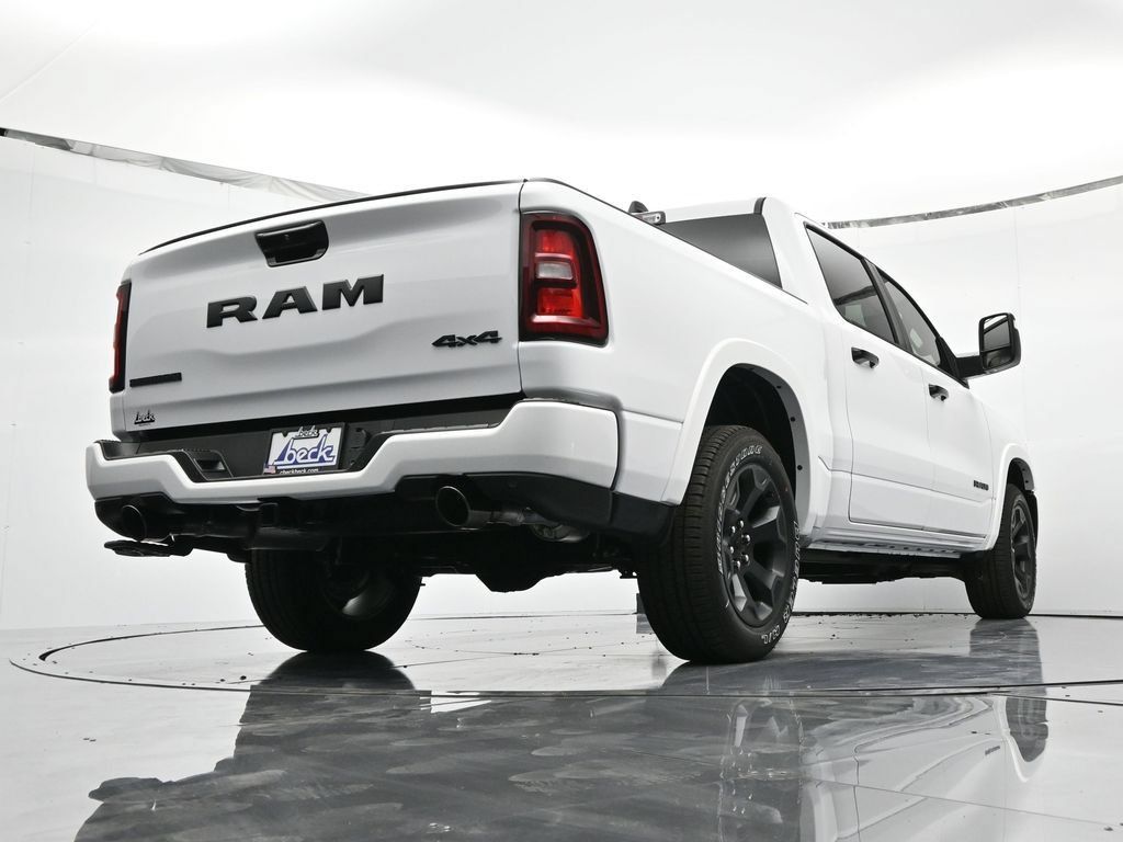 New 2025 RAM 1500 Big Horn AWD/4WD image 39