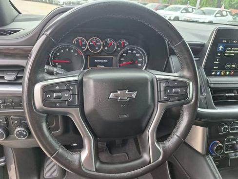 Used 2021 Chevrolet Suburban Z71 AWD/4WD image 14