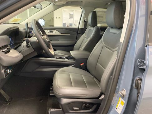 New 2026 Ford Explorer Active image 40