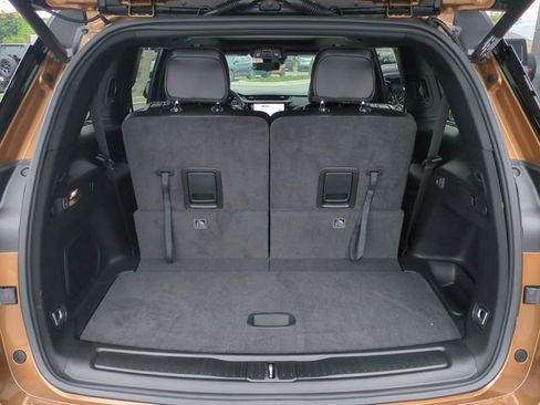 New 2026 Jeep Grand Cherokee L Limited AWD/4WD image 13