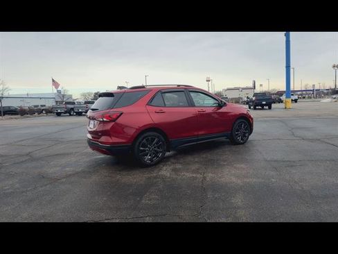 Used 2023 Chevrolet Equinox RS w/ LPO, Floor Liner Package image 32
