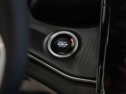 New 2025 Jeep Grand Cherokee Laredo X w/ Luxury Tech Group I image 24