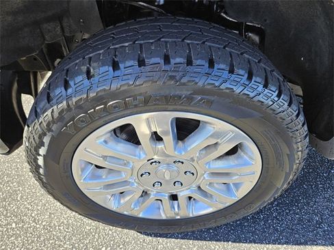 Used 2013 Ford F150 Platinum image 20