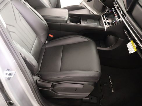 Used 2026 Hyundai Santa Fe SEL image 13