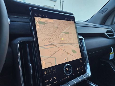 New 2026 GMC Acadia Elevation FWD image 15