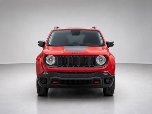 Used 2015 Jeep Renegade Trailhawk w/ Premium Leather Group AWD/4WD image 8