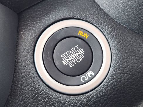 New 2026 RAM 2500 Tradesman AWD/4WD image 18