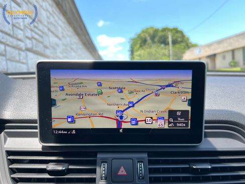 Used 2018 Audi Q5 2.0T Premium Plus w/ Premium Plus Package AWD/4WD image 31