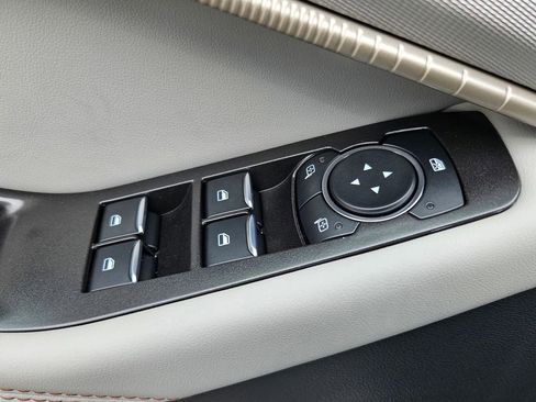 New 2026 Ford Explorer Active w/ Active Comfort Package image 11