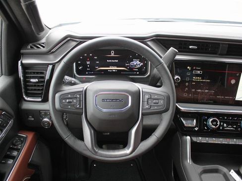 New 2026 GMC Sierra 2500 Denali Ultimate image 10