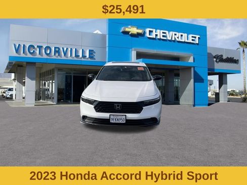 Used 2023 Honda Accord Sport image 2
