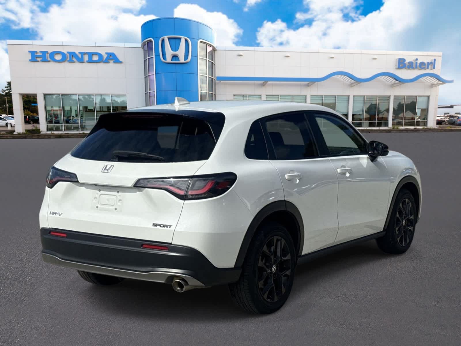 Used 2024 Honda HR-V Sport image 5