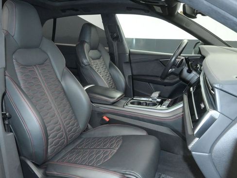 Used 2023 Audi RS Q8 image 27