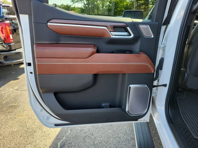 Used 2022 GMC Sierra 1500 Denali Ultimate AWD/4WD image 11