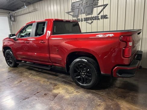 Used 2022 Chevrolet Silverado 1500 RST w/ LPO, Dark Essentials Package image 5
