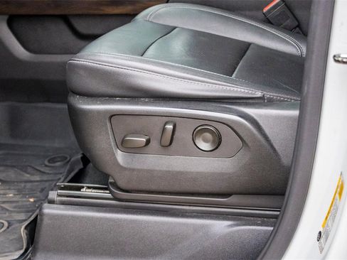 Used 2022 GMC Sierra 1500 SLT image 24