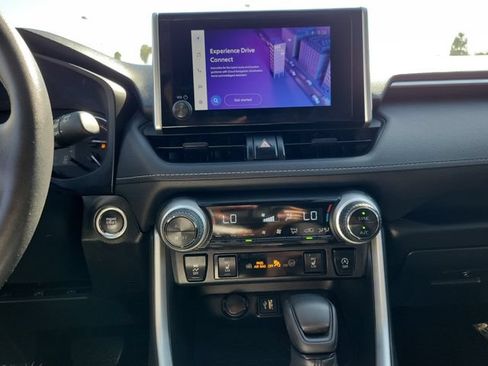 Used 2024 Toyota RAV4 XLE w/ Convenience Package FWD image 15