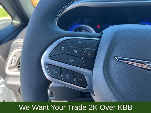 New 2026 Chrysler Pacifica Select image 18